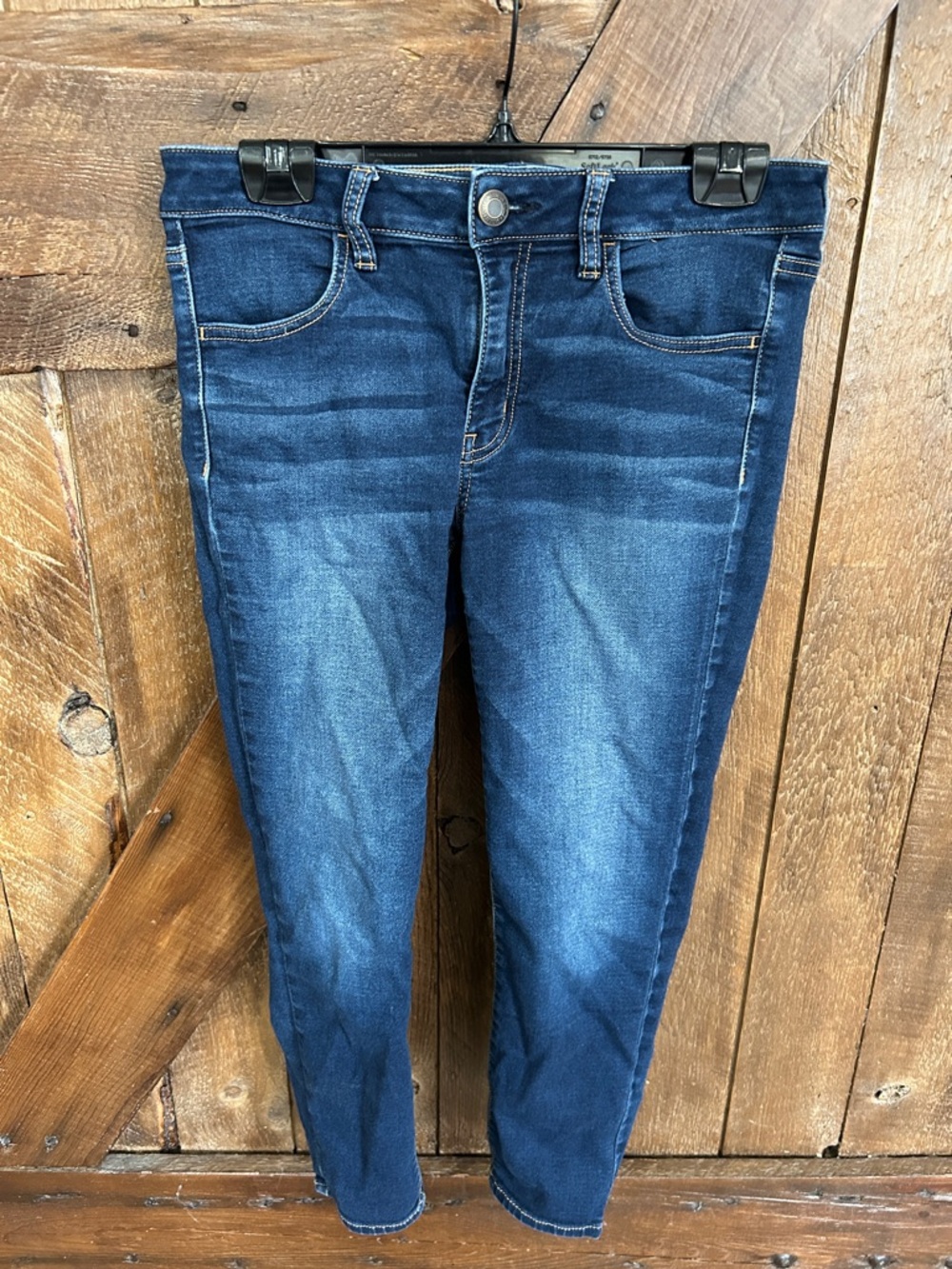 American Eagle Dark Blue Women’s Stretch cropped Skinny Jeans
